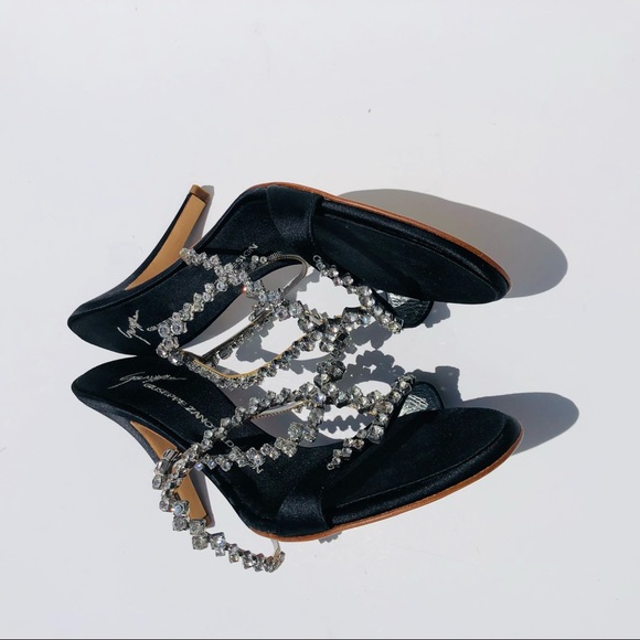 Giuseppe Zanotti black satin high heel with crystals Sz 8 eu 38 never worn - Picture 11 of 14